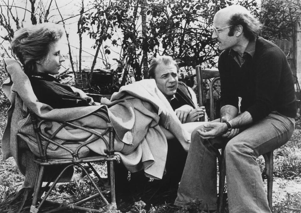 Hanna Schygulla, Bruno Ganz and director Volker Schlondorff on the set of 'Circle of Deceit', (1981). 📣📽️🎬 #BehindTheScenes #FilmTwitter #ClassicMovies #TCMParty #BOTD #HannaSchygulla