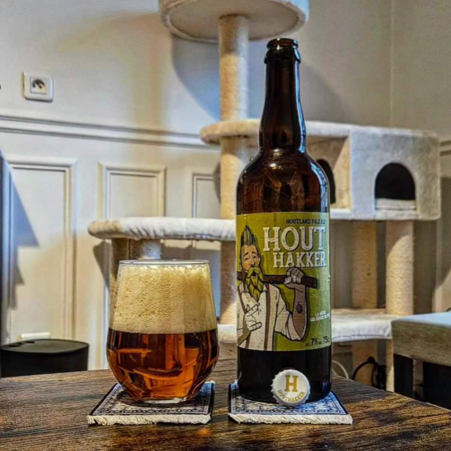 brunnenbraeu's tweet photo. 3 Monts – Hout Hakker – Houtland Pale Ale (***) 7,0%
#beeronthecarpet
#3monts #brasserie3monts #houthakker #houtlandpaleale #paleale https://t.co/7y1bgeFEoe
