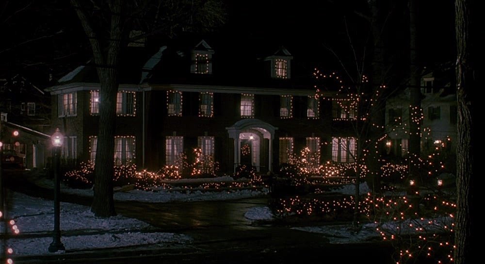 369cinema's tweet image. everything that matters is forgotten / by louis tomlinson 

home alone (1990) dir. chris columbus

MERRY CHRISTMAS !! 🎄🎁