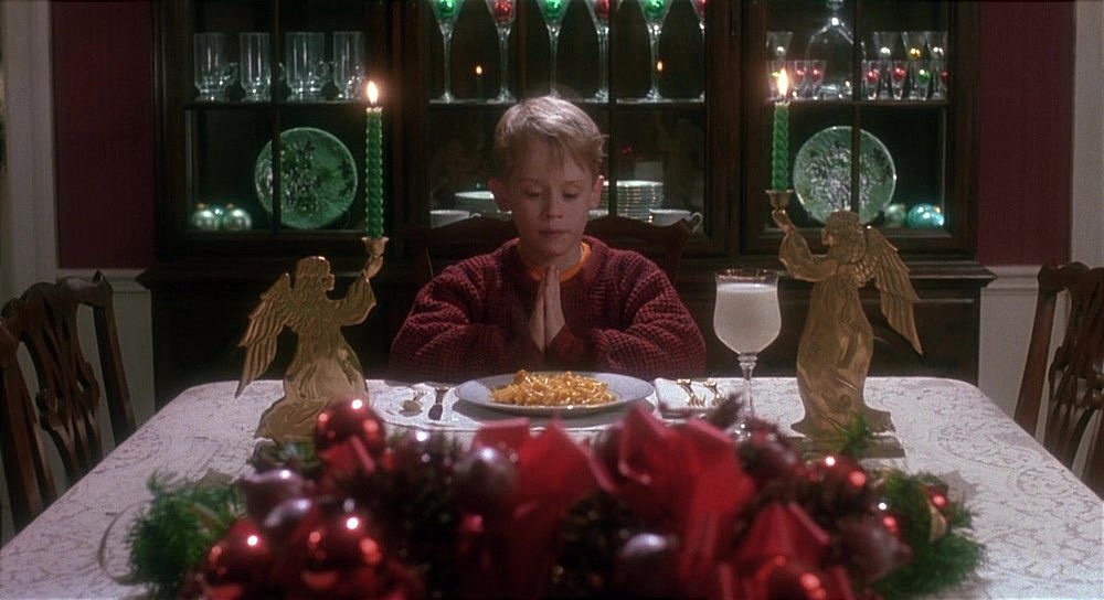 369cinema's tweet image. everything that matters is forgotten / by louis tomlinson 

home alone (1990) dir. chris columbus

MERRY CHRISTMAS !! 🎄🎁