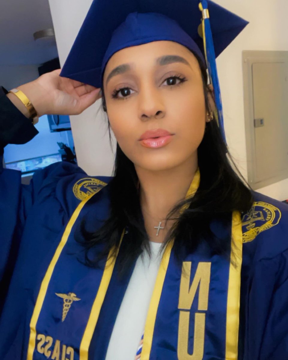 Likah_Marie's tweet photo. Finished 2023 off strong 💪🏽.

#SecondDegree #BSN #RN 🩺🩶⚕️ https://t.co/iBS7V4DCgc