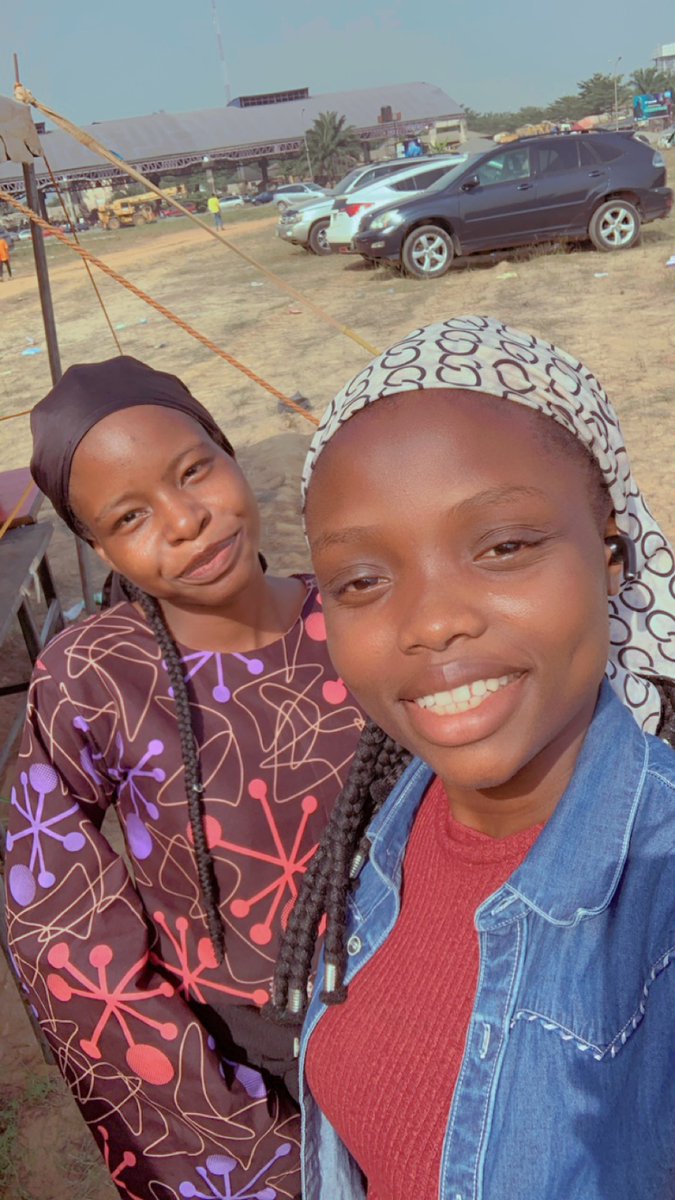 girlie_blessed's tweet photo. Emmanuel is the Reason for the Season.
Merry Christmas from two Food servers.๐โค๏ธ
#BreadofLife.
#DLDR23
#GCKinLagos
#GCKEmmanuel
#DLConversations https://t.co/phxVvHakS6