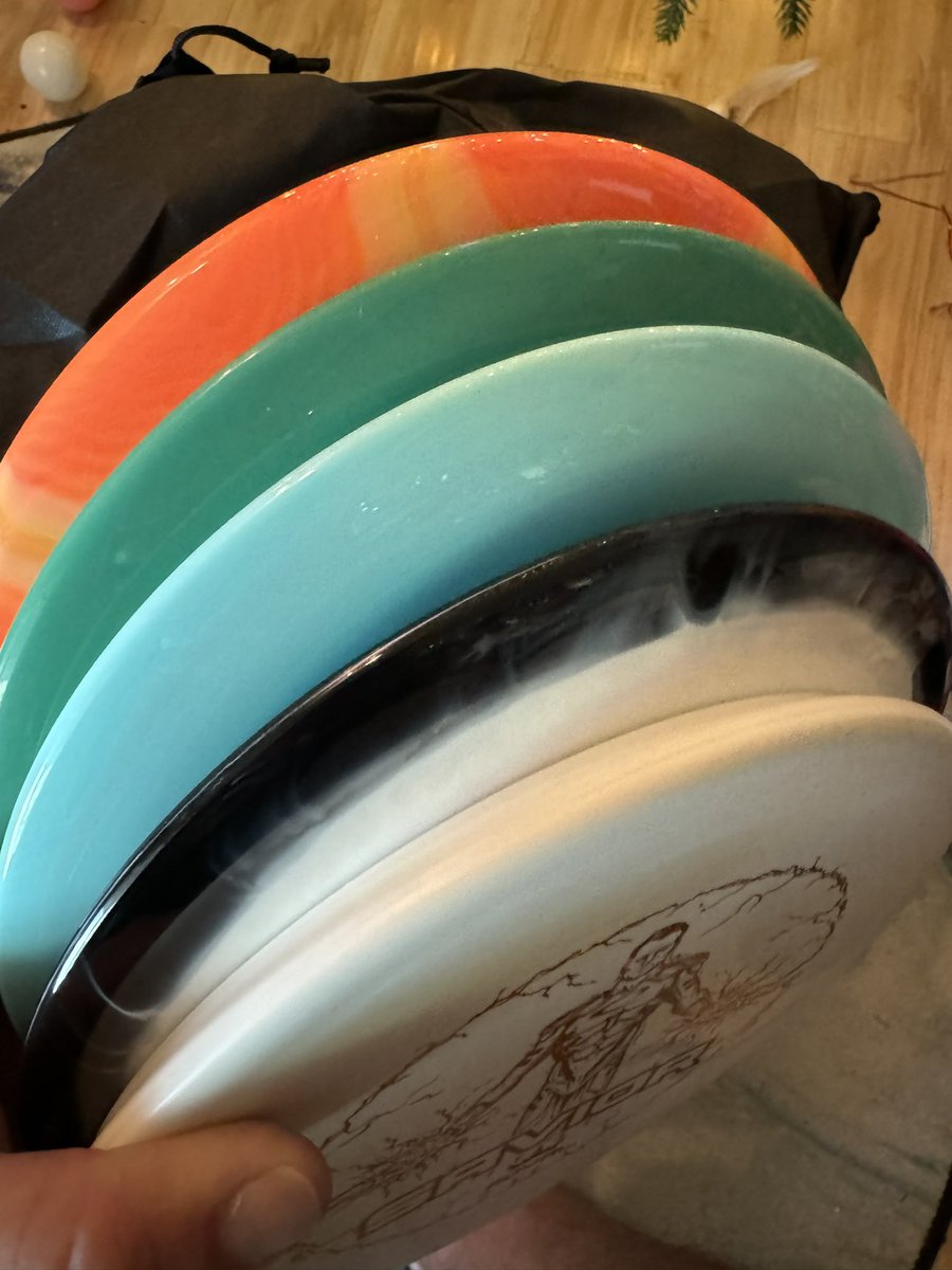 Trex530's tweet photo. Merry Christmas X peoples #discgolf #thatplasticlife # #RoyalBox @Latitude64 #newplastic https://t.co/GiOGcDJChd