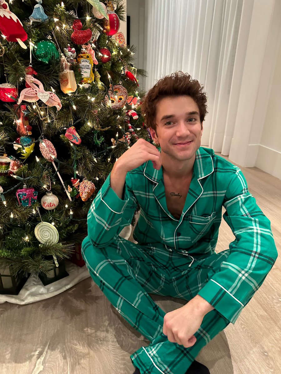 Daniel Seavey tweet media