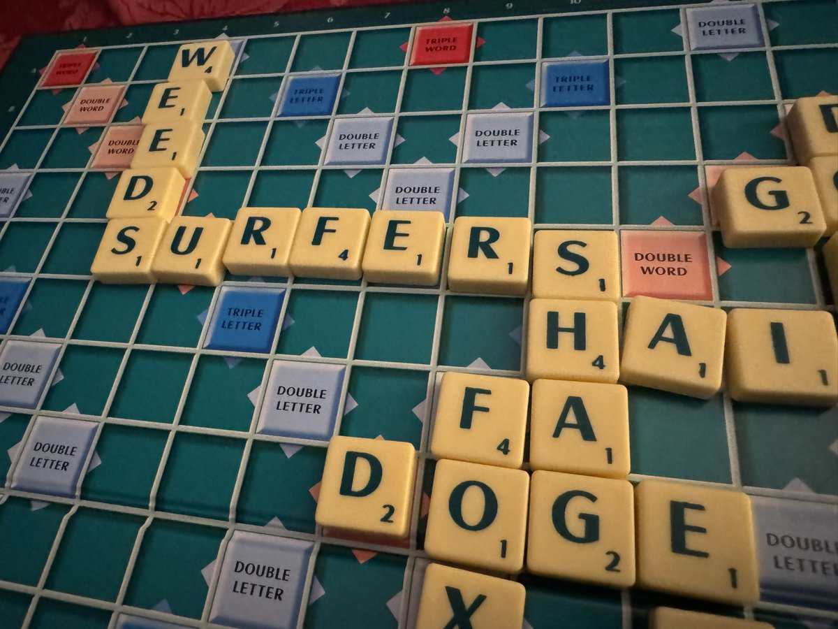 All my #scrabble Christmases have come at once 🙌 Surfers (7 tiles in one go) and a cheeky shag to boot for a score of 78.
