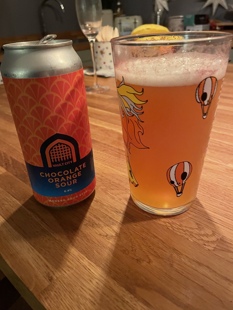 ironinlincoln's tweet image. #merrychristmas 🎄 

⁦@vaultcitybrew⁩ #chocolateorange #sour