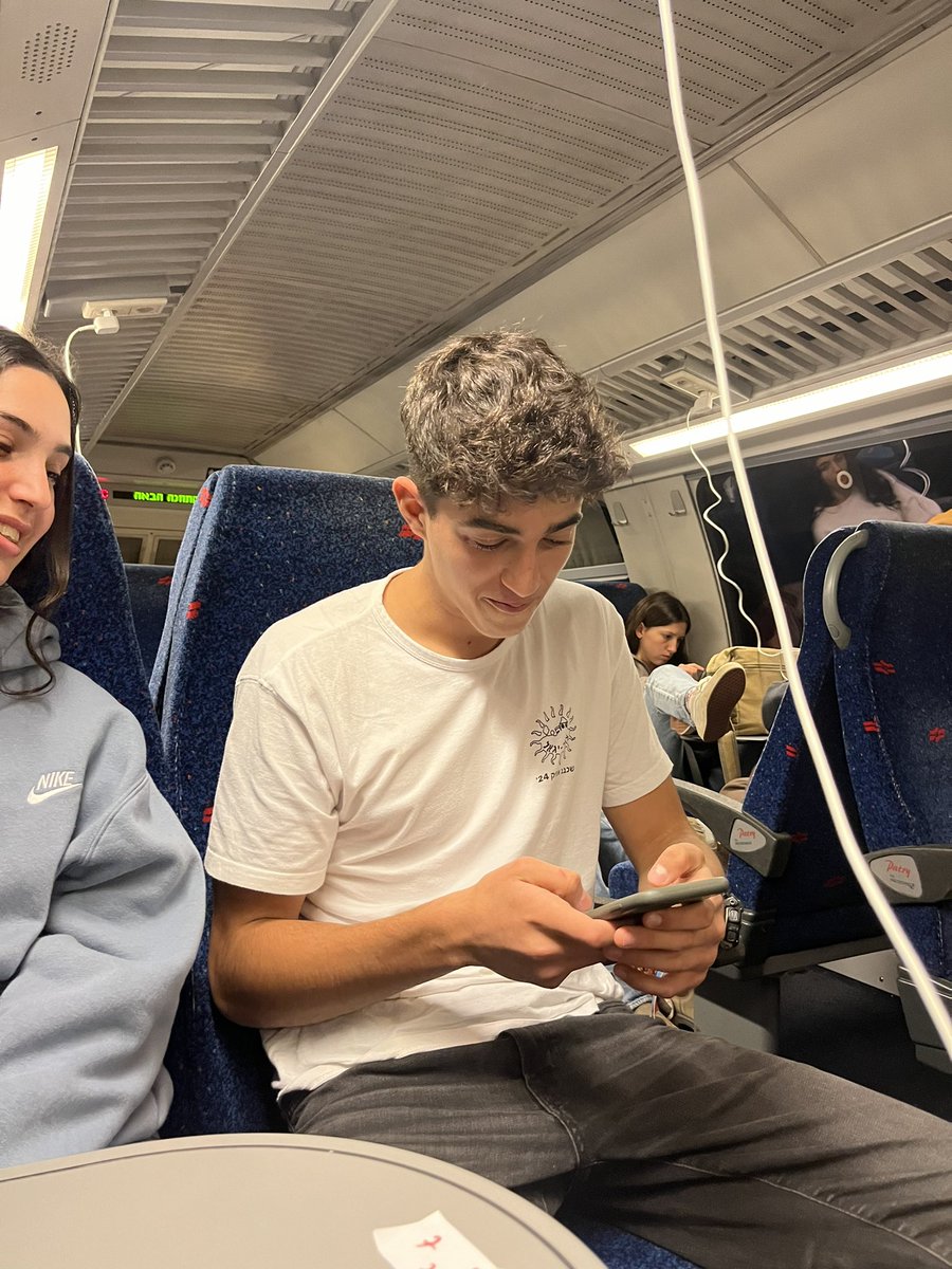 dannisagman's tweet photo. יאיר מכוכב יאיר https://t.co/qu1PdSYdrr