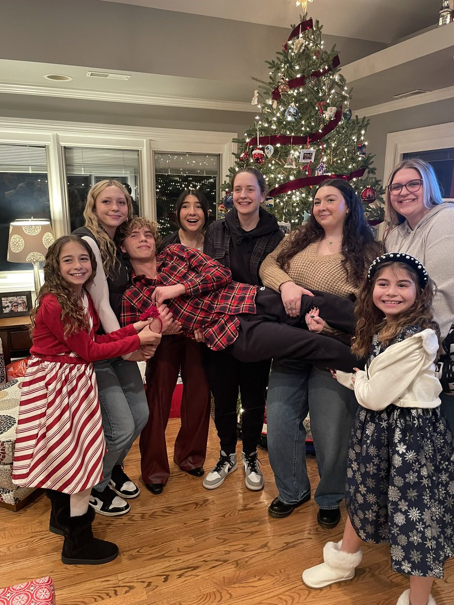 Christmas Blessings from our family to yours❤️🎄