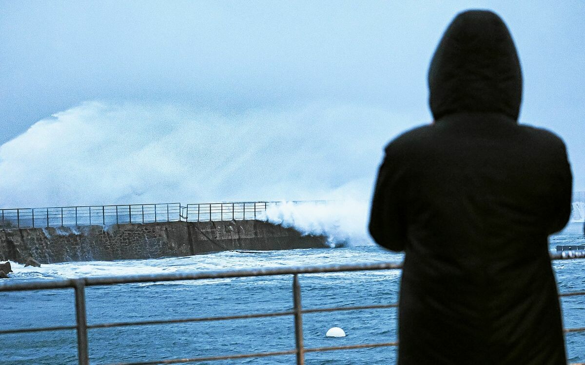 Un Breton traumatisé par la tempête Ciaran : « J’ai vendu ma maison » ➡️ go.letelegramme.fr/jd6d