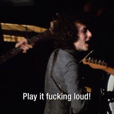 harryhew's tweet image. MERRY CHRISTMAS