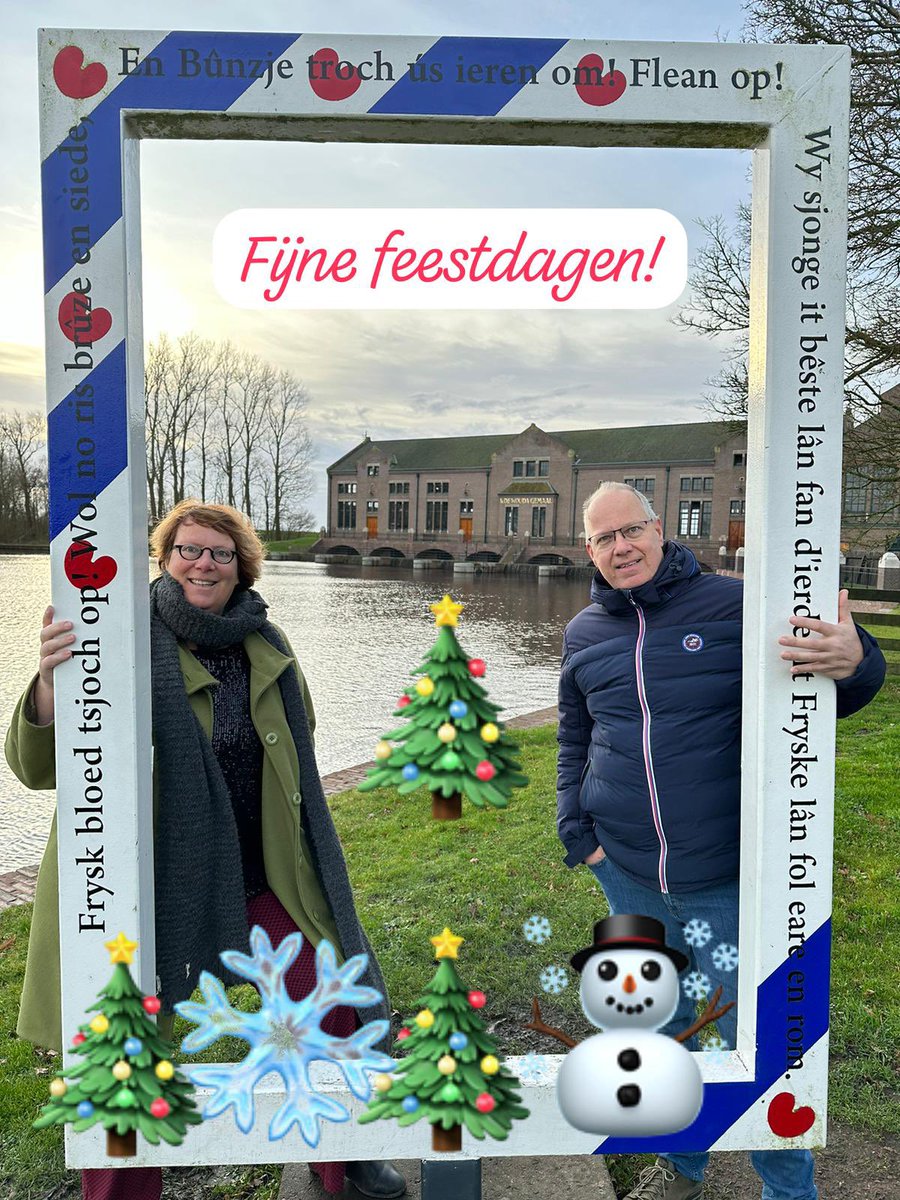Toppers op het UNESCO Werelderfgoed Ir. D. F. Woudagemaal. 
Daar wordt deze Kerst hard doorgewerkt. Belangrijk om droge voeten te houden. Wat een natte Kerst! Op Eerste Kerstochtend even langs gegaan om de Kerstploeg te bedanken en wat lekkers te brengen. Het liep daar gesmeerd.
