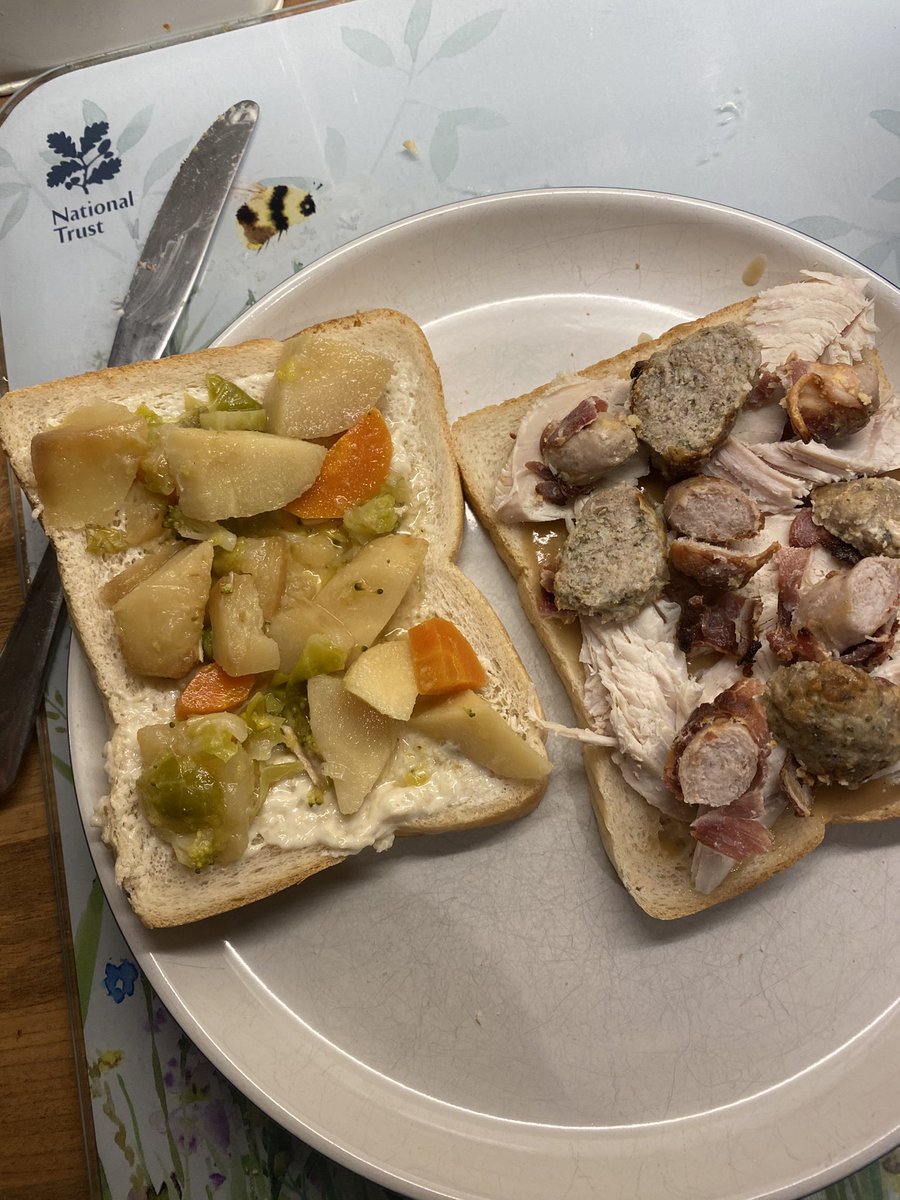 GadFly* 🔻 tweet media