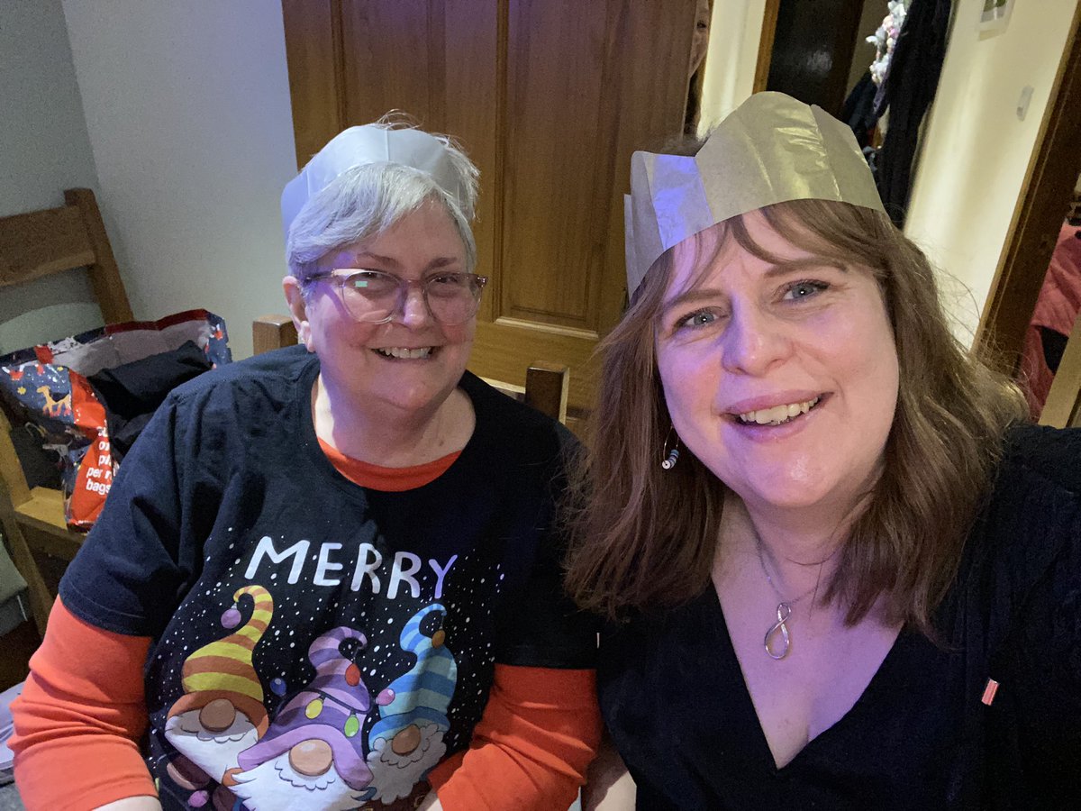 We met at <a href="/SabhalMorOstaig/">Sabhal Mòr Ostaig</a>  in 1999 on the short courses and here we are 24 years later having Christmas together. Great friends and happy memories created again and again! (Reminding her of her Gaelic too!) #gaelic  #nollaigchridheil