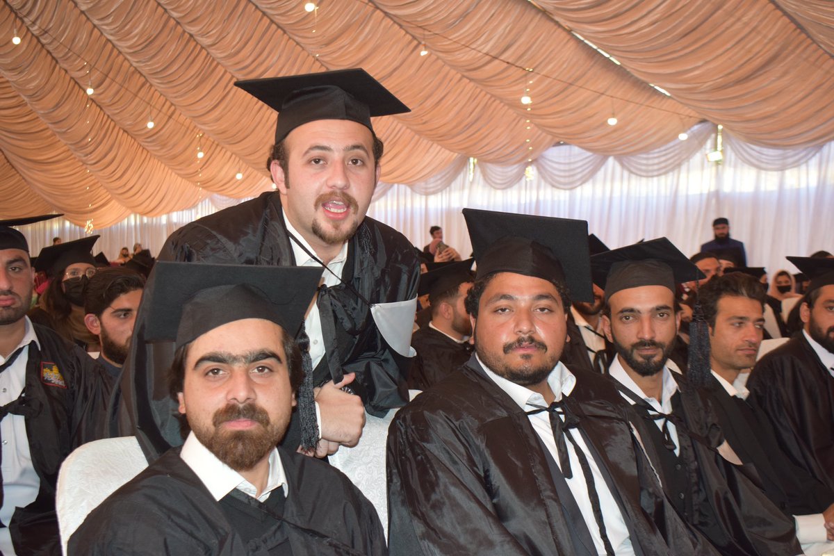 muxt14's tweet photo. Alhamdulillah 
It's a great and immense pleasure for me that I received the Degree of Masters in Political science. dedicate this to my Late Father and my Mother.

Moments of gratitude &amp; blessings 🕊️ 
#Convocation_2023🎓
#ICUP #8thconvocation https://t.co/lCZxsG0FyZ