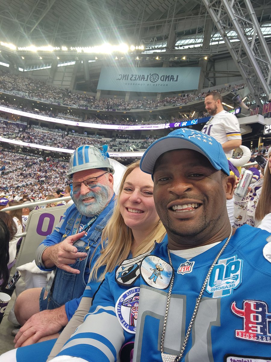 SkillWill313's tweet image. Great day in Minnesota #OnePride #nfcnorthchamps #ItsALock