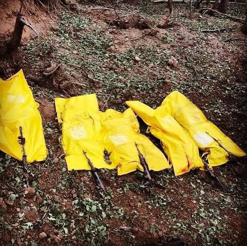 Duamı aminsiz bırakmayın!

Allah sarı torbaların sayısı arttırsın ve Mehmetçiğimize güç kuvvet versin 🤲🏼🇹🇷