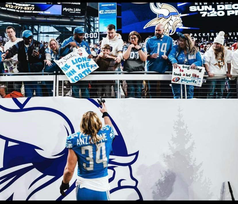 SkillWill313's tweet image. #OnePride #nfcnorthchamps #ItsALock