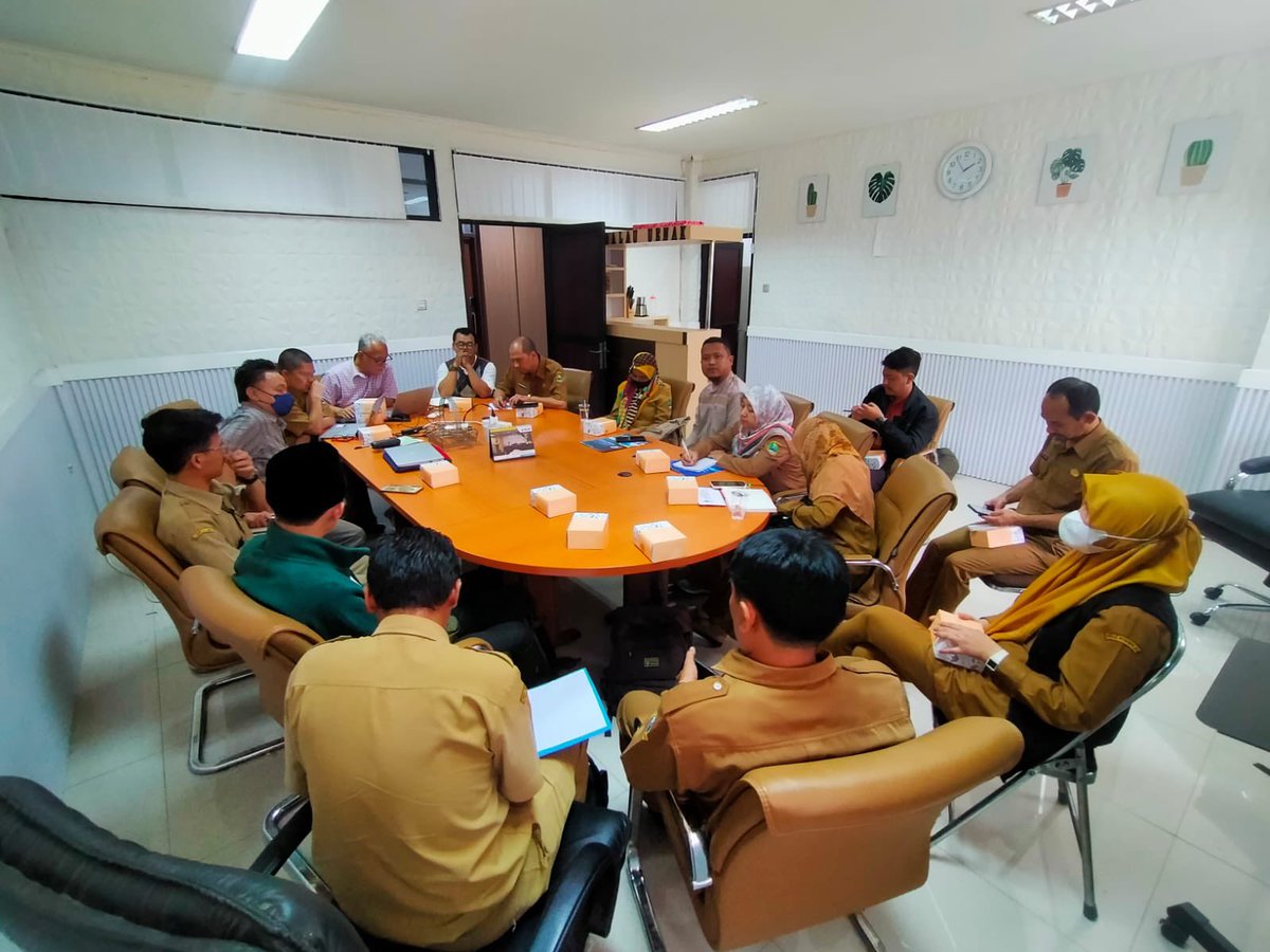 Rapat Penyelarasan Kurikulum Broadcasting dan Perfilman PSMK Disdik Jabar