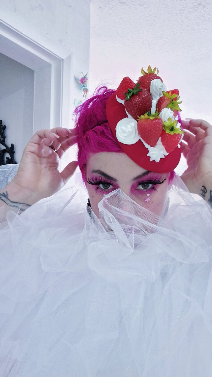 pearlsandswine.com/products/fraga…