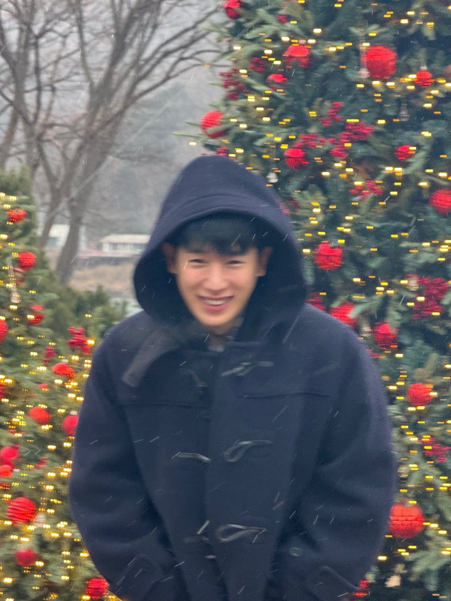 wnhpics's tweet photo. 231223 fancafe update https://t.co/C6wMjsacML