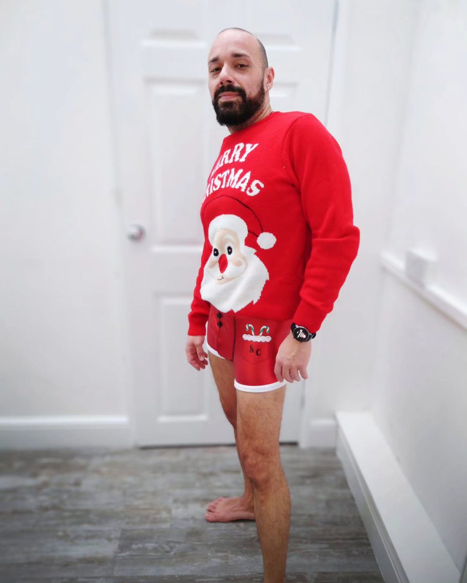 Airam_EC's tweet photo. 🎅🎄 Merry Christmas 🎄🎅

#merrychristmas #feliznavidad #instaboy #instagay #photooftheday #feliznatal #followme
#beachvibes #christmas #gayman #adventure #life #wanderlust #goodvibes #single #instatravel #loveyourself #explore #enjoylife #instaguy #instacool  #beardedmen https://t.co/XL9nVkCrrn