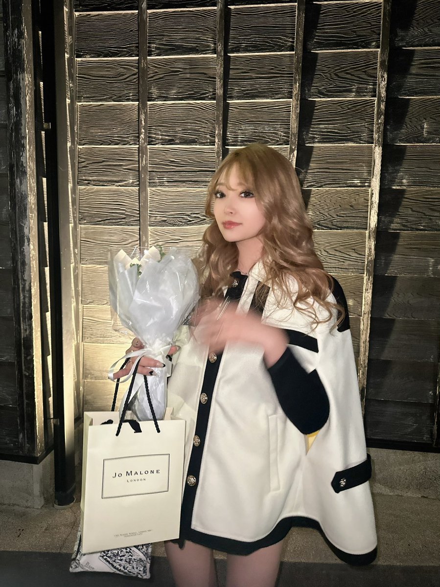 renkadance's tweet photo. ２３歳になりました!!!✨ https://t.co/Xtaju5MRNA