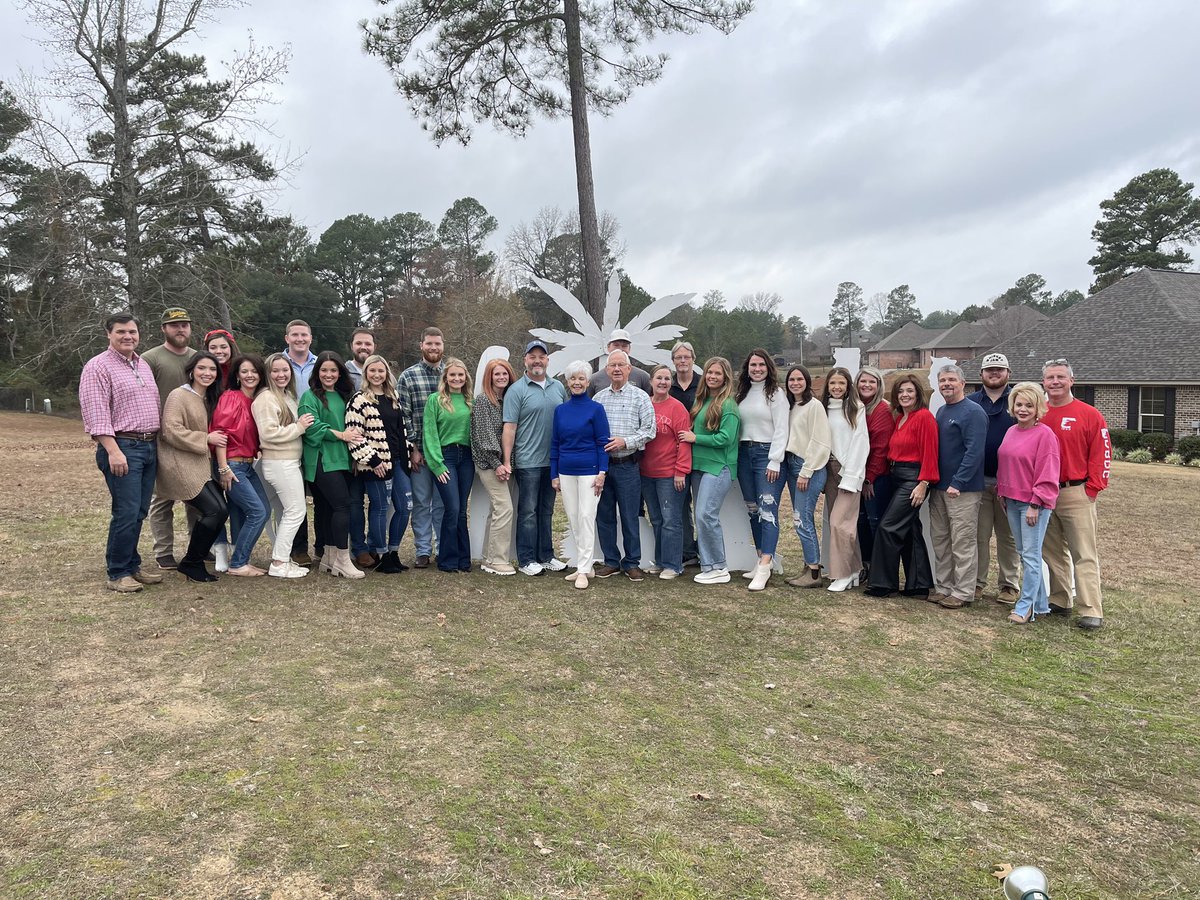 Merry Christmas from the Walley family to yours. May your Christmas be filled with family and friends and leave you with treasured memories.