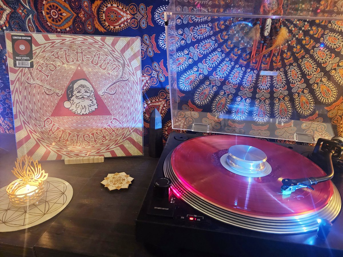 Merry Christmas! 
Psych-Out Christmas - Various