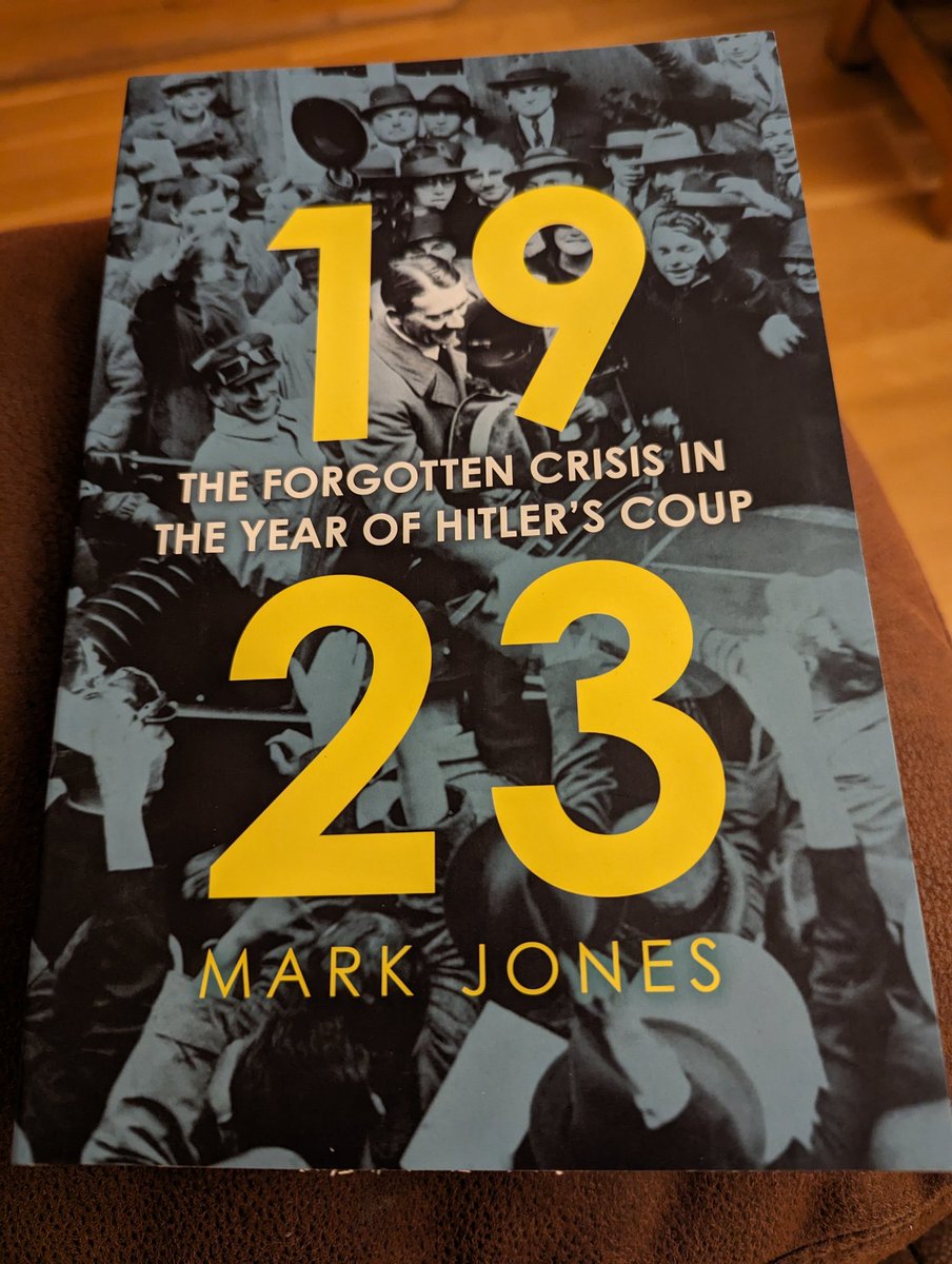 adamrobbburke's tweet photo. @craigp3 It was on my Christmas list &amp; it duly appeared, so I'm looking forward to reading it! https://t.co/pW12X6fhqF