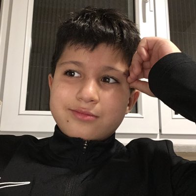 sakdogan's tweet photo. #YeniProfilResmi https://t.co/FoLUbjoUWx