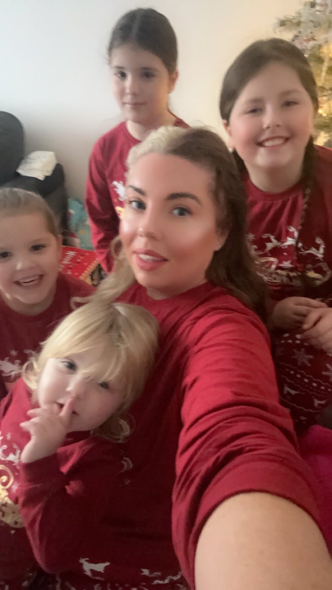 Merry Christmas To You All Love From Me And Mine 🎅🏻❤️ #GirlChristmas #AllMine #WholeWordOnePicture