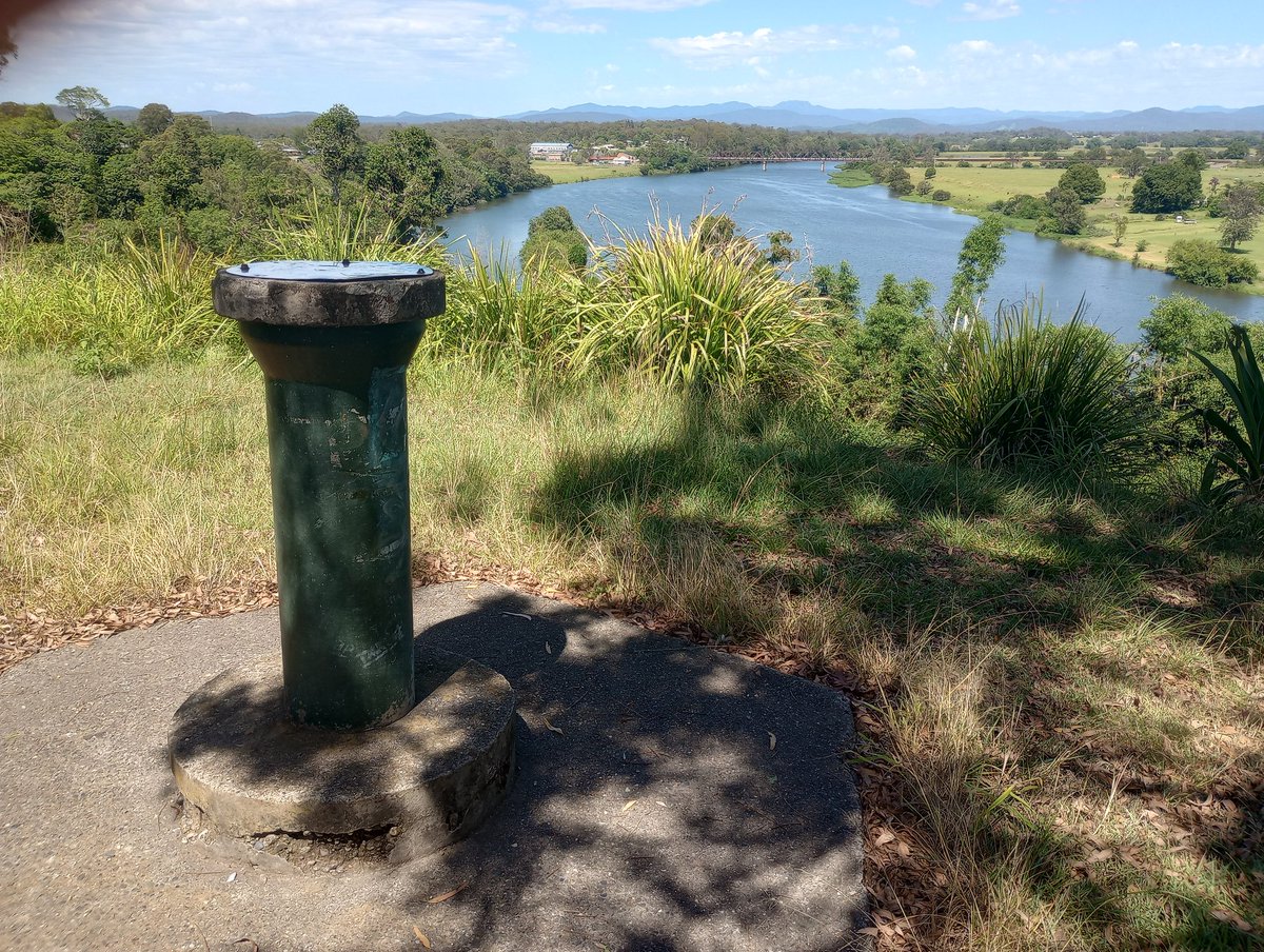 Rudder Park overlooking the Macleay River at Kempsey. Halfway to my destination in Queensland.