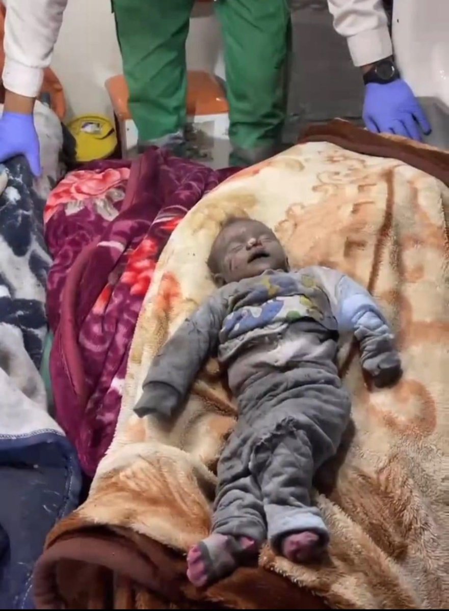 ONLY 1 SIDE IS KILLING BABIES