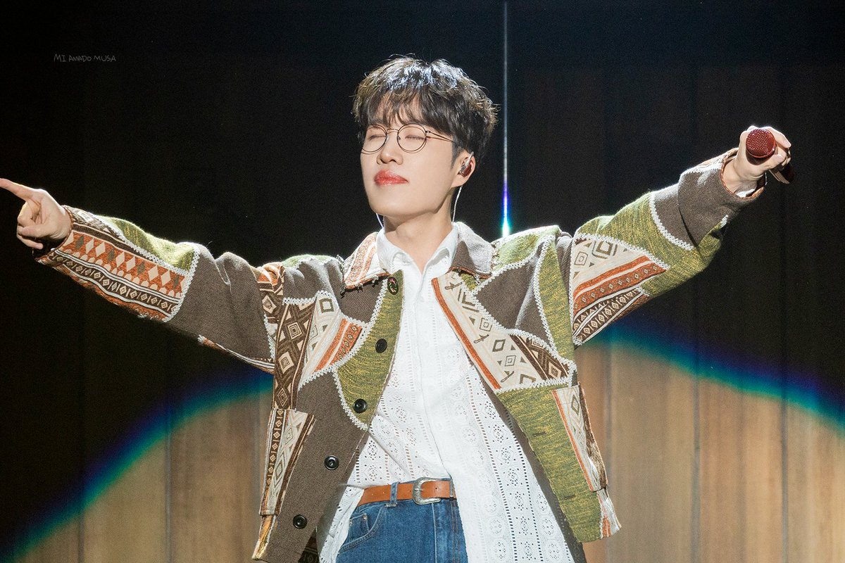 231222 소란 winter concert 'WISHLIST'
오빠랑 함께 하는 모험이면 어디든 같이 갈래 위듀🏴
#소란 #고영배