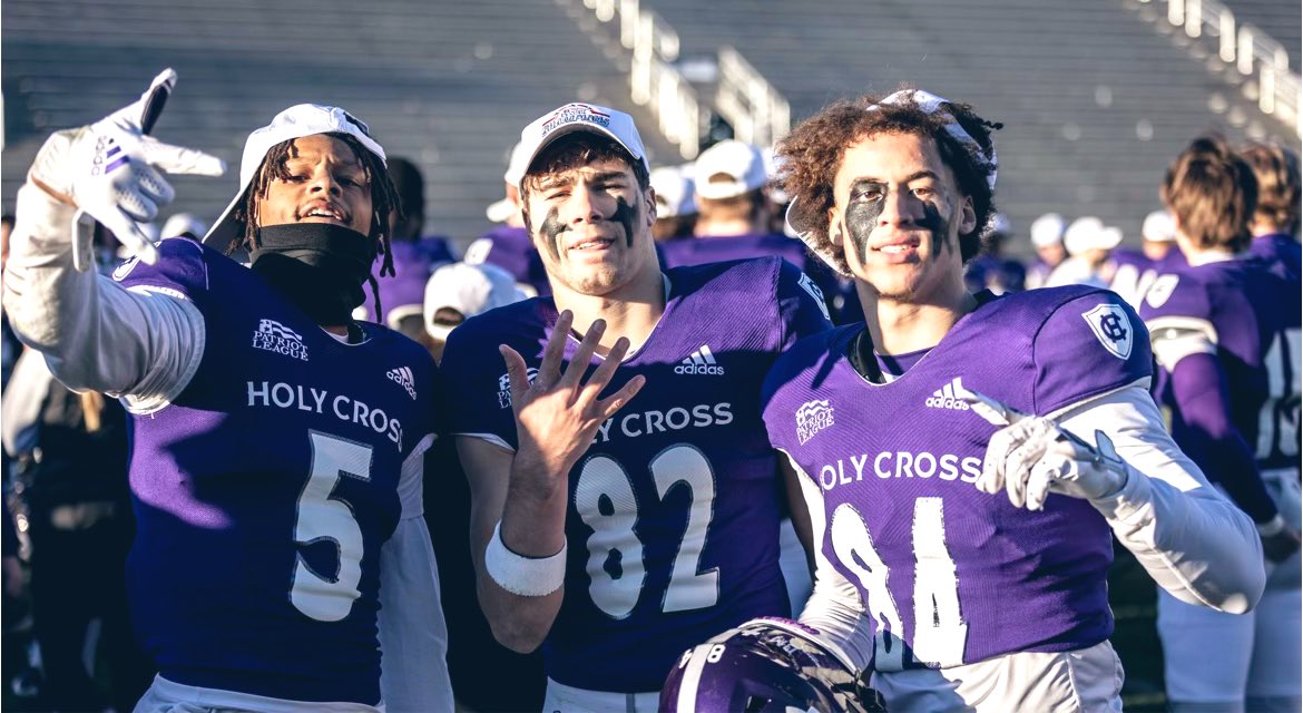 J5 (@justinshorter5) on Twitter photo IM STAYING HOME.💜 #BleedPurple IM STAYING HOME.💜 #BleedPurple