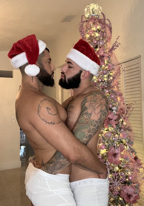 You wanna come help us unwrap gifts? 🎁  @qbnnbq https://t.co/FhaRim8NDk<a class="tags" target="_blank" title="On Twitter" href="/?out=eyJ0eXAiOiJKV1QiLCJhbGciOiJIUzUxMiJ9.eyJpYXQiOjE3MTM0OTY2NzAsImlzcyI6InR3cG9ybnN0YXJzLmNvbSIsIm5iZiI6MTcxMzQ5NjY3MCwiZXhwIjoxNzQ1MDMyNjcwLCJyZWRpcmVjdF91cmwiOiJodHRwczovL3R3aXR0ZXIuY29tL3Fibm5icSJ9.0Q2D0y-unL3ooaQwgBNxlCeZdYShsyhH9Xlc2TtBsbFQew8EUGDUTIodLnuyk8utXEV6L26HWfPORLfHgkf4Ag">@qbnnbq</a><a href="/tag/moo"class="tags"><span>#moo</span></a>