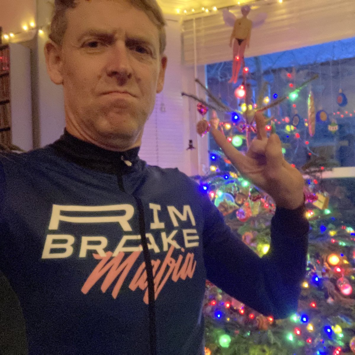 100Climbs's tweet photo. Happy Christmas, but not if you use disc brakes. 😂 https://t.co/JislIGIiHR