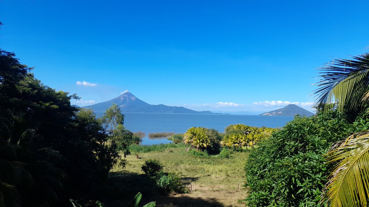 nica_cultura's tweet photo. Una vista realmente bella ❤🌞
#Pinolera #Nicaragua🇳🇮🎆 https://t.co/McfGb5niIC