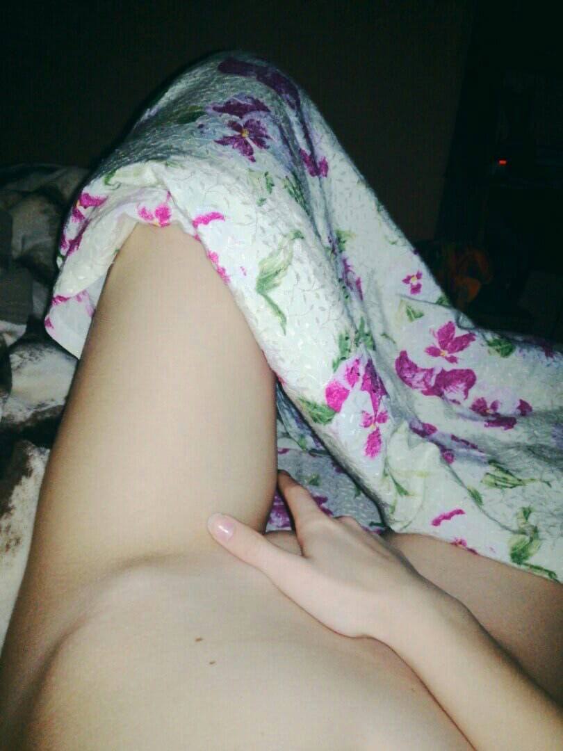 Keşke bir sevgilim olsa bacaklarımın arasında