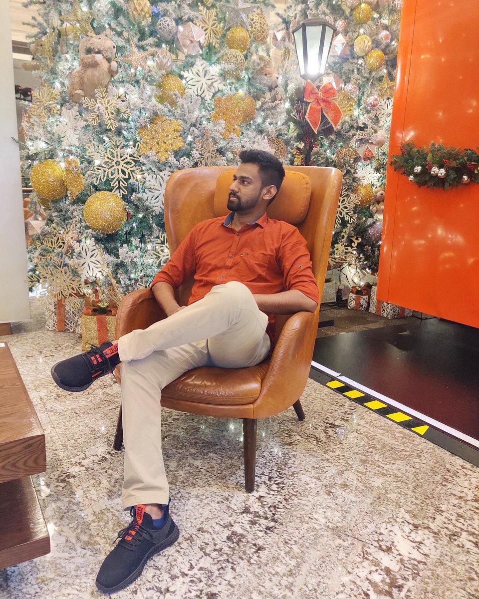 2023 Vs 2021 🎄🎅

Time flies never to be recalled

#christmas #christmasdecor