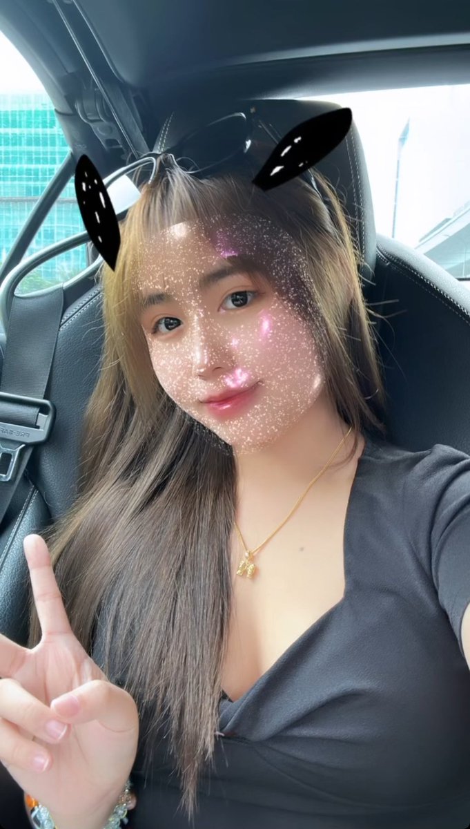 linggg tweet media