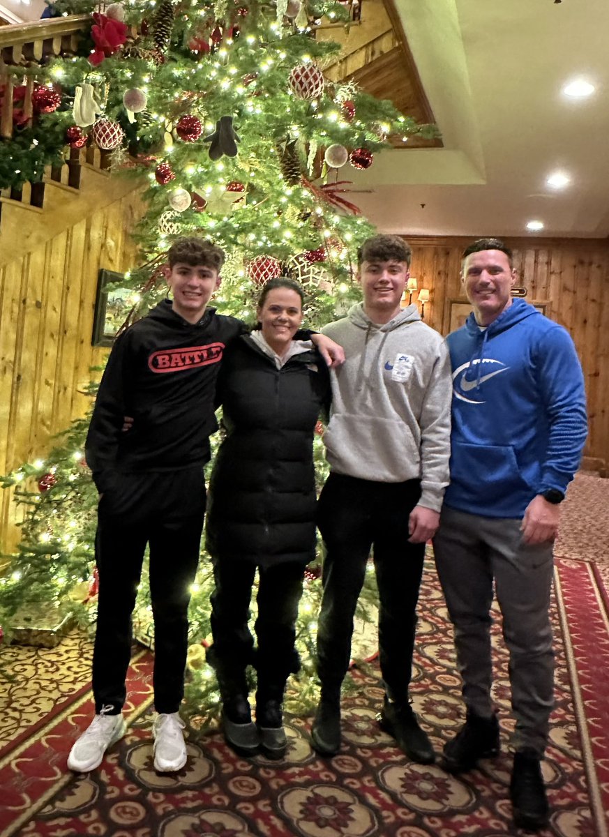 Kym Greene (@kym76081036) on Twitter photo Hoping your holiday season is filled with many “Grand “ memories plus lots of love & joy! Wishing you and your loved ones a Merry Christmas! ❄️♥️💚The Greene’s! <a href="/Braden_Greene3/">Braden Greene</a> Hoping your holiday season is filled with many “Grand “ memories plus lots of love & joy! Wishing you and your loved ones a Merry Christmas! ❄️♥️💚The Greene’s! <a href="/Braden_Greene3/">Braden Greene</a>
