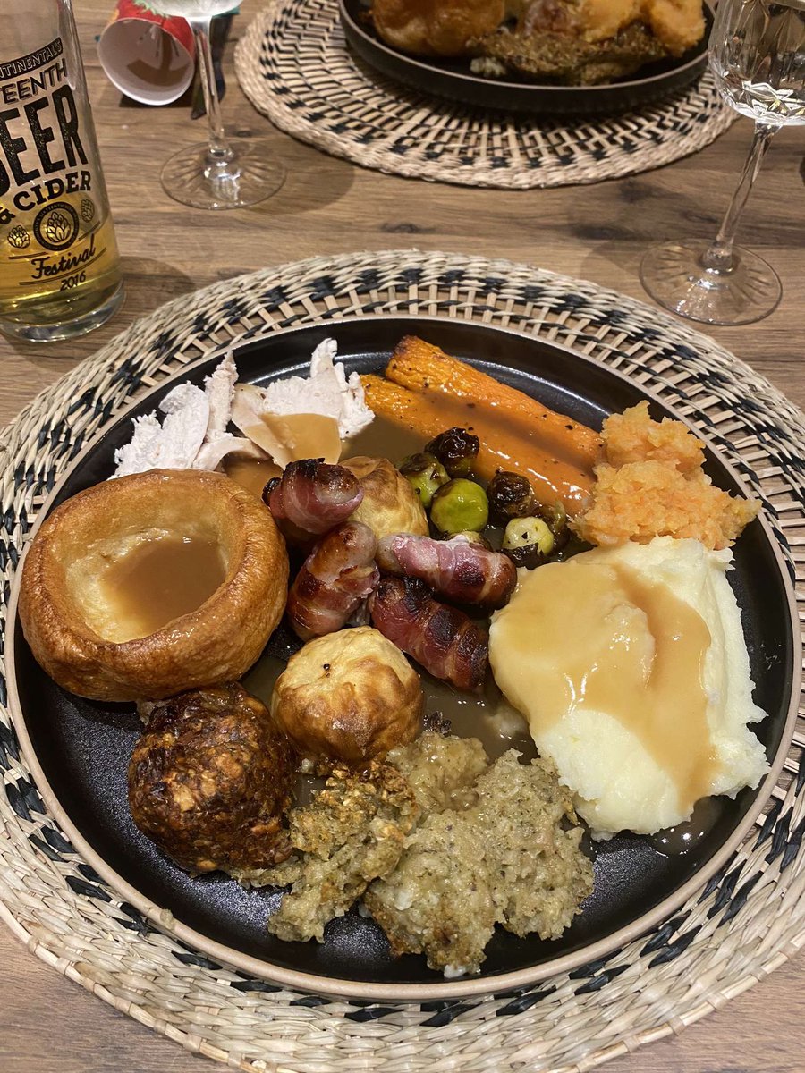 rangolover's tweet image. It’s a Very Merry Xmas for the Boys who’ve headed off home for the festive period! 
The lads kindly sent in pictures of their dinners: some belters, a questionable square plate and some radioactive looking cheese
Nonetheless, full belly’s and a well deserved break.
Merry Ratmas🎅