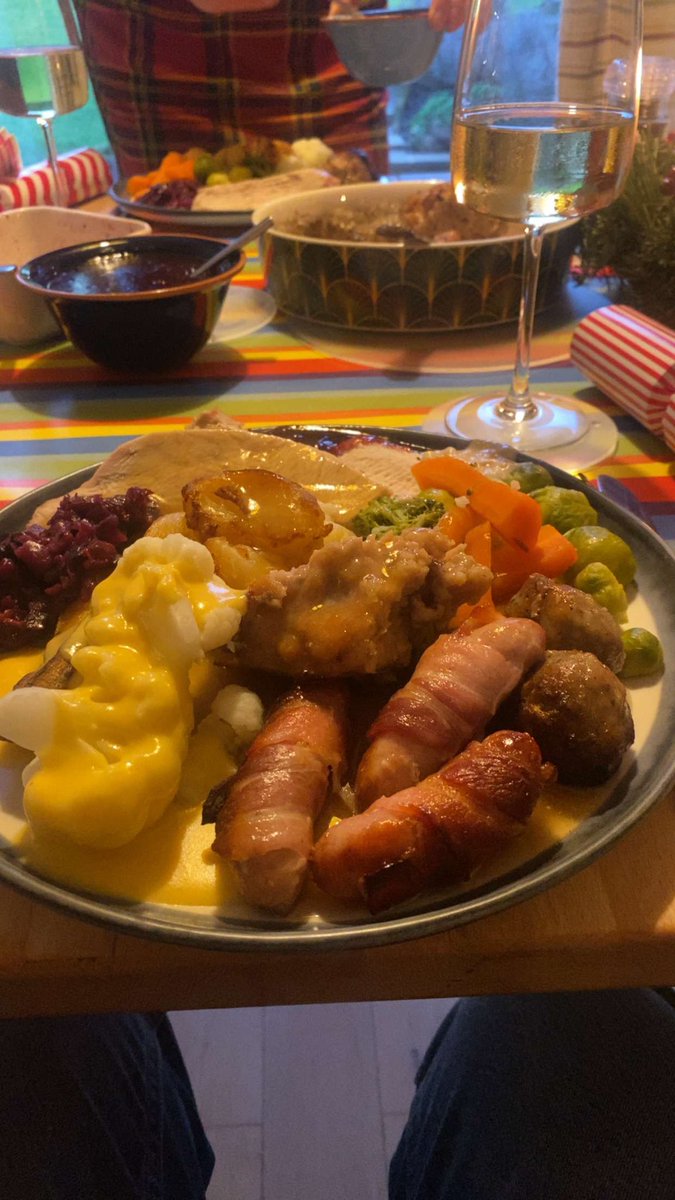 rangolover's tweet image. It’s a Very Merry Xmas for the Boys who’ve headed off home for the festive period! 
The lads kindly sent in pictures of their dinners: some belters, a questionable square plate and some radioactive looking cheese
Nonetheless, full belly’s and a well deserved break.
Merry Ratmas🎅