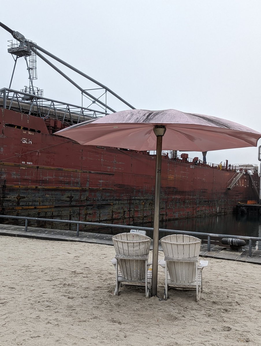 Celadon_kate's tweet image. Come for the view, stay for the big ship
#harbourfront #Toronto