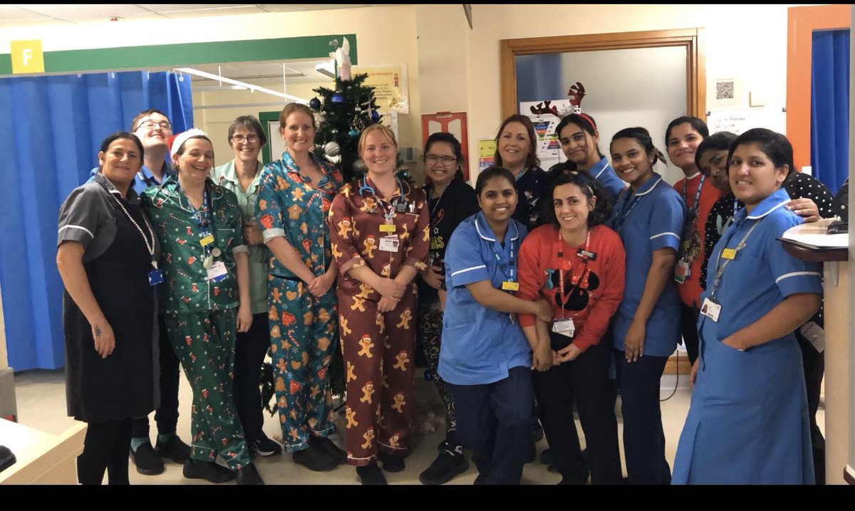 Happy Christmas from #TeamShaugh 💙 Thank you to everyone for working so hard today and spreading a little Christmas cheer to your patients 🎄🥰