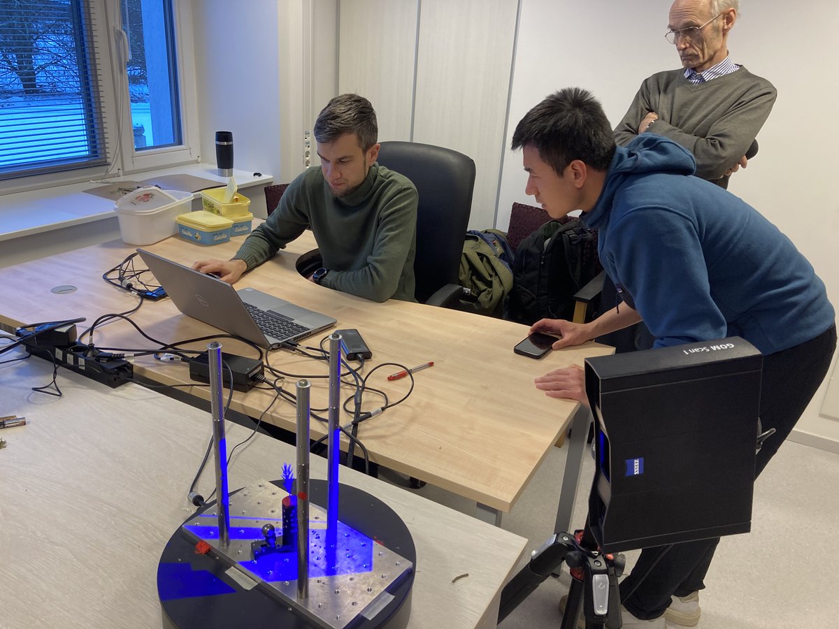 Our group at @tartuobs <a href="/unitartu/">University of Tartu</a> (including <a href="/xalekter/">Oleksandr</a>, Andres Kuusk on pic) was happy to host the first visitor <a href="/weiwei_rs/">Weiwei Liu</a> after our #AGU23 showcase (agu.confex.com/agu/fm23/meeti…) to discuss how our scanning system could possibly improve studying radiative transfer in conifers, #SIF.