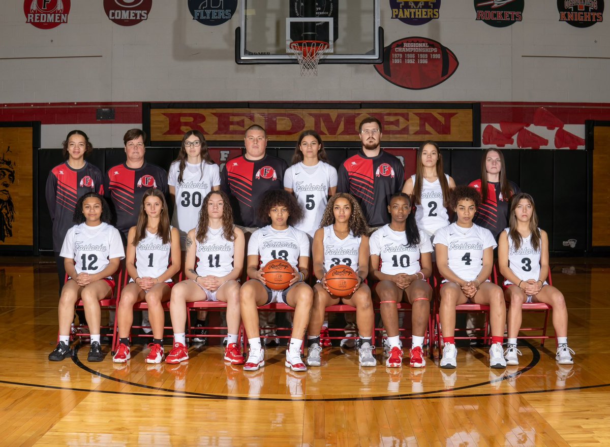 FHSLadyRedmen's tweet photo. Merry Christmas and Happy Holidays Everyone! 
From: The Fostoria Lady Red Basketball Team🖤❤️ https://t.co/QuBLtqYDc8