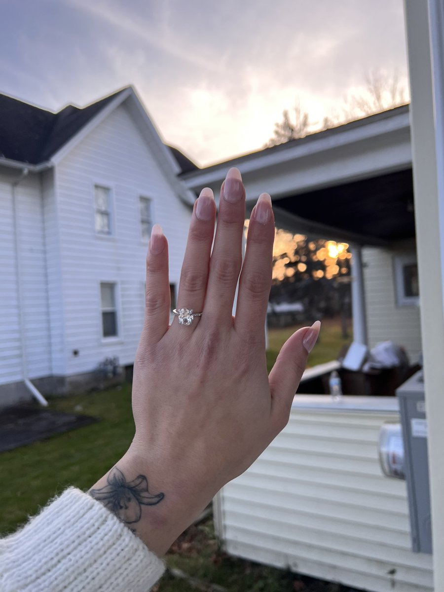 ccongdon_'s tweet photo. Andrew dropped down on one knee and I about dropped to the floor, I can’t wait to spend forever &amp; ever with my best friend https://t.co/RXaMgdb57l