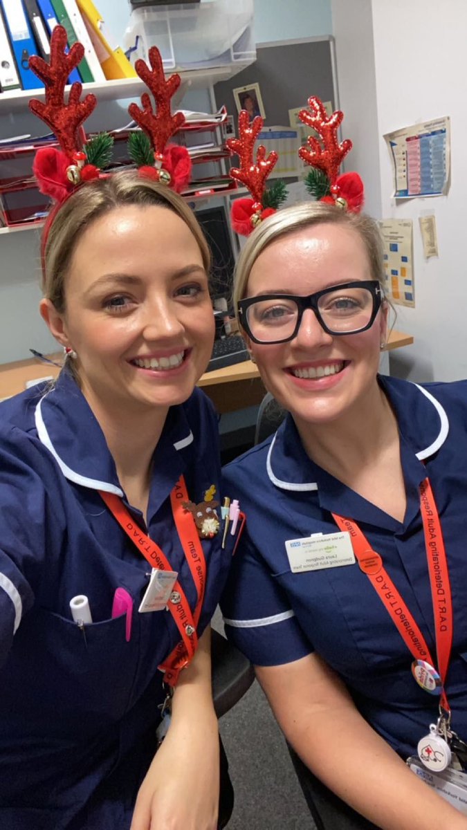 mytt_dart's tweet photo. A huge thank you to @LauraGudgeon92 and @SarahHawksley4 for working the long day today 🎄🎅🏻

@mytt_dart are 24/7, 365 days and working tonight is @castanyard and @LozzelR 🌟🌟

#takeanElfie https://t.co/Dk2ZLvie2O